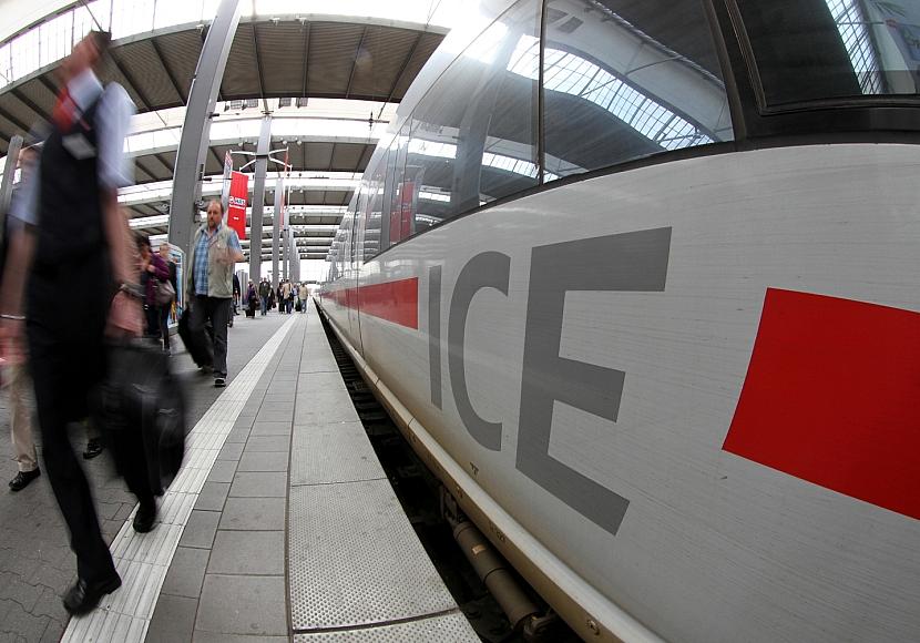 Bahn verdrängt Flugzeug und Auto auf innerdeutschen Langstrecken