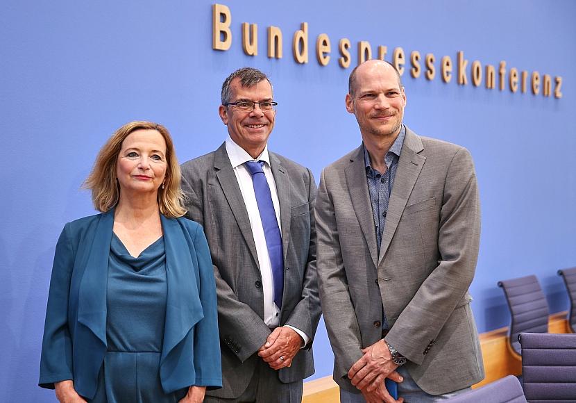 Experten kritisieren deutsche Flüchtlingspolitik
