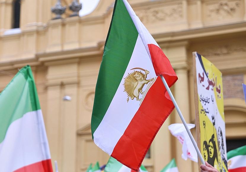 Exil-Iraner warnen vor Repressionen im Iran