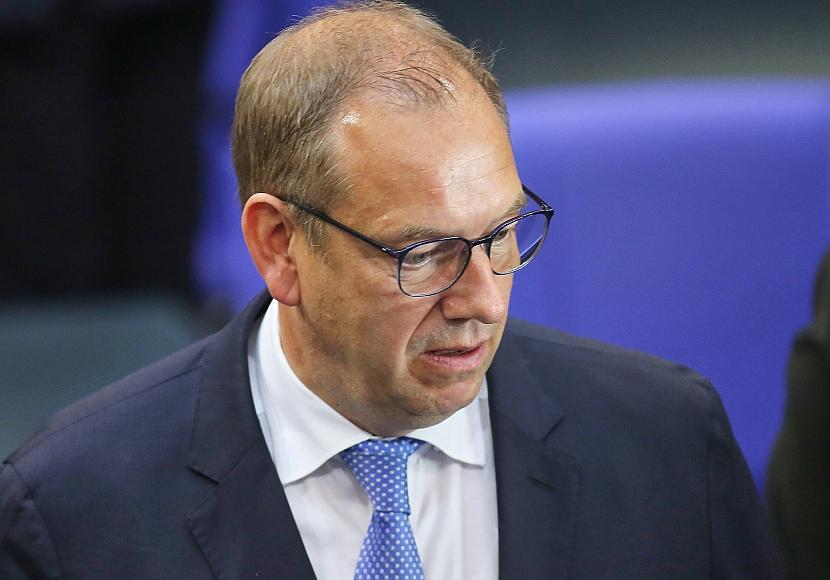 Neuer Wehrbeauftragter mahnt Zwischenbilanz zu Wehrdienstmodell an