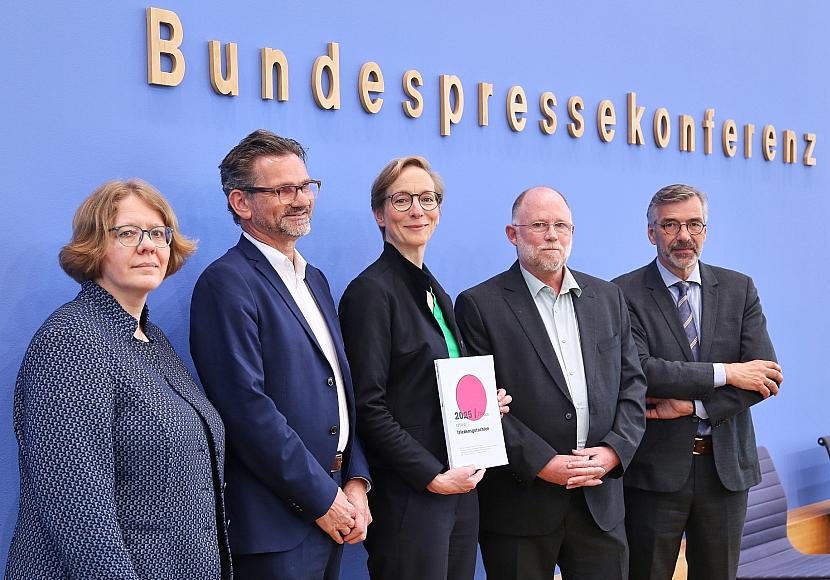 Friedensforscher raten zu strategischer Unabhängigkeit Europas
