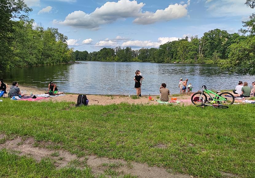 Hitzewelle: DLRG empfiehlt Schwimmen an bewachten Badestellen