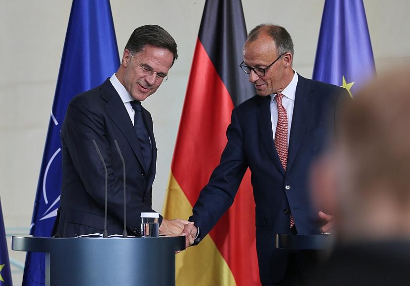 Nato: Merz verurteilt bei Rutte-Besuch Laser-Angriff Chinas