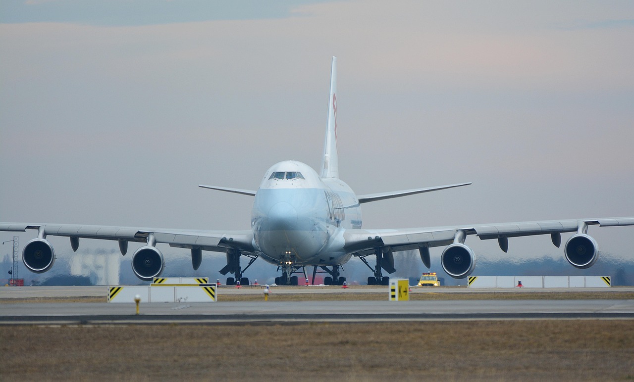 Boeing 737-Drama – Flugzeug fängt plötzlich an zu qualmen