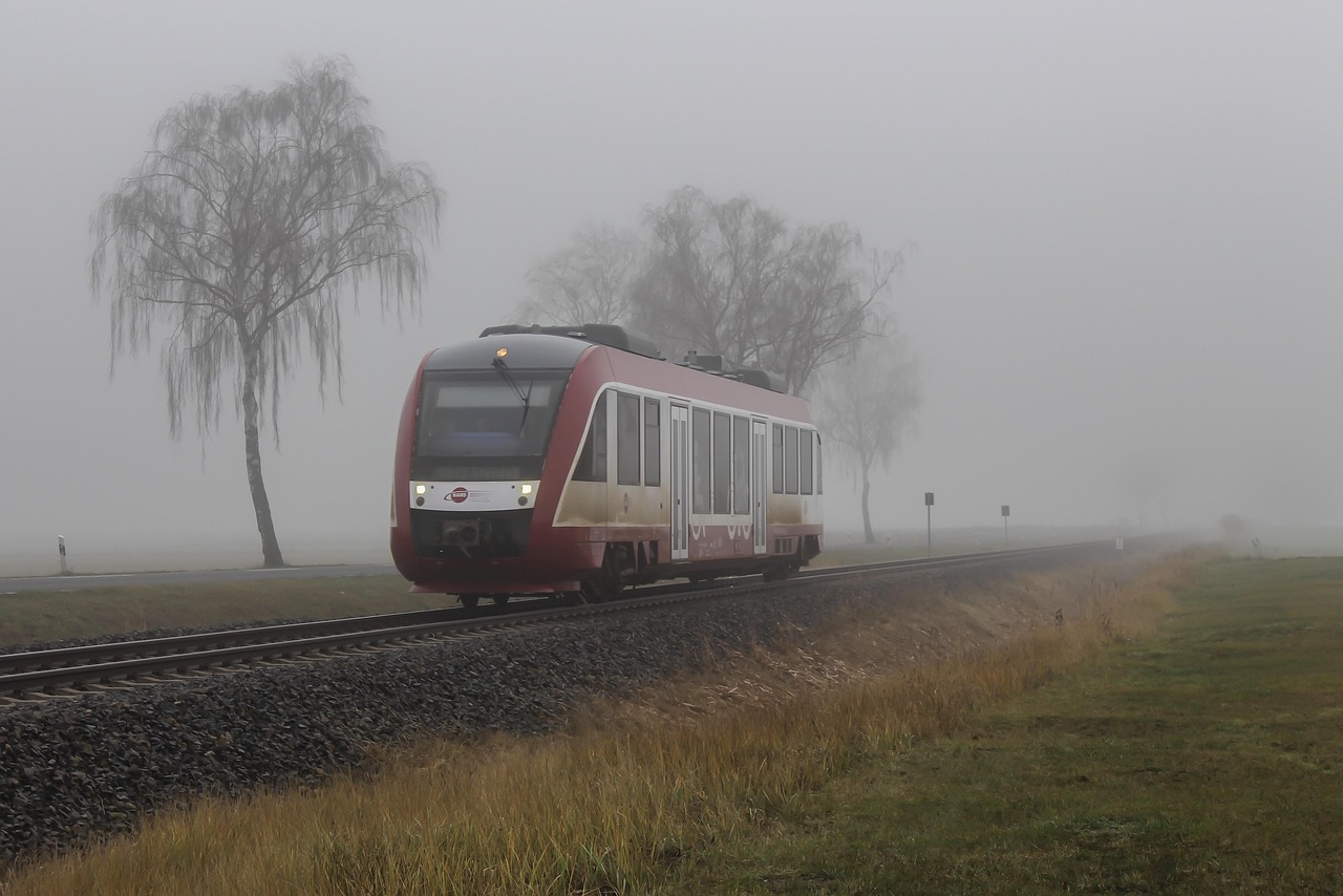 Regionalexpress entgleist – Tote und Verletzte