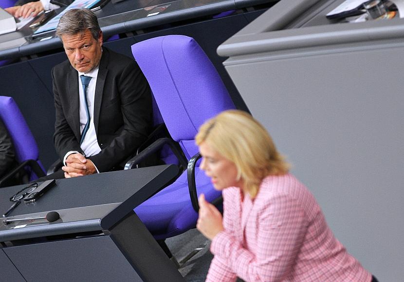 Habeck rechnet mit Klöckner und Söder ab