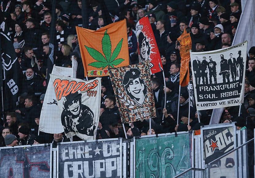 Eintracht springt auf Platz zwei im Bundesliga-Management-Ranking