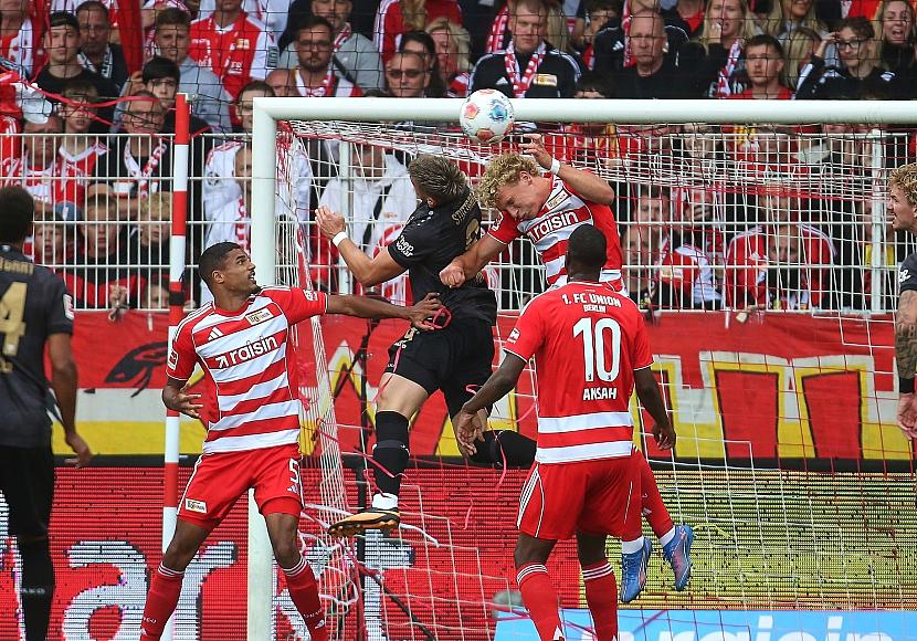 1. Bundesliga: Union Berlin schlägt Stuttgart zum Auftakt