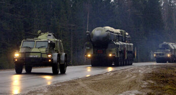 NATO im Alarmzustand: Russland mobilisiert Waffen und Zehntausende Soldaten