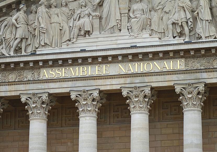 Politik-Krise in Paris: Ifo sieht Risiken für Konjunktur in Europa