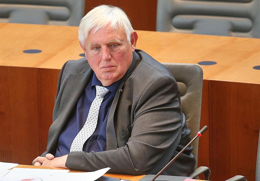 NRW-Minister Laumann offen für Pflegegrad-Reform