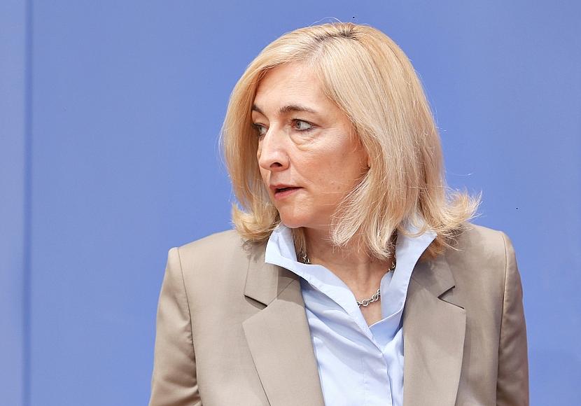 Gesundheitsministerin gegen Pflegevollversicherung