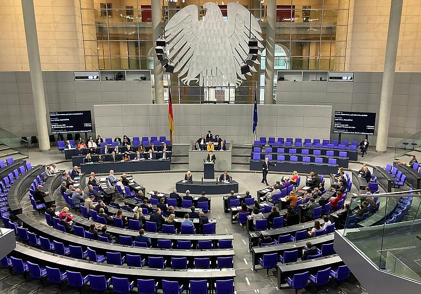 Bundestag beschließt Haushalt für 2025