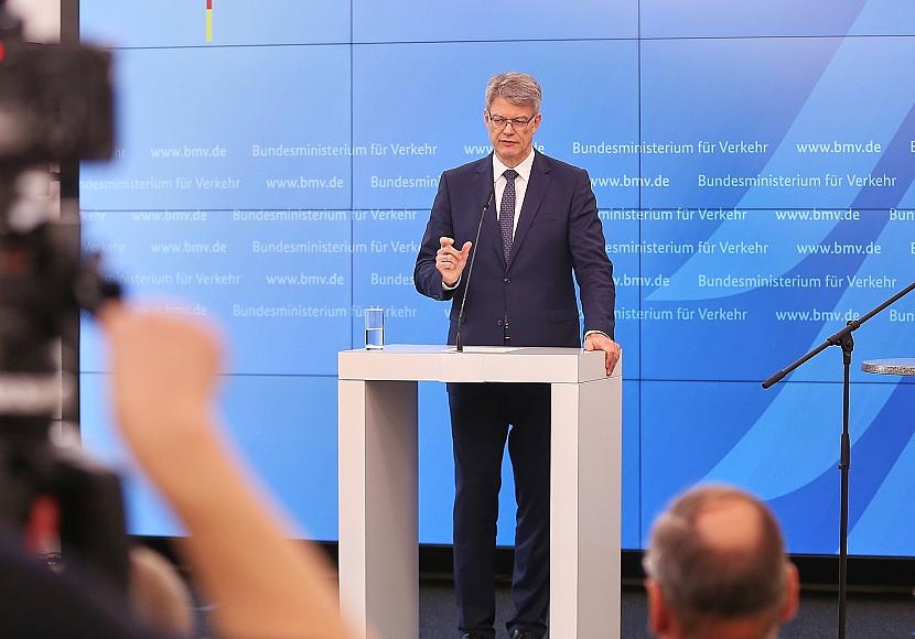 Verkehrsminister sieht „Deutschlandticket“ bis 2030 gesichert