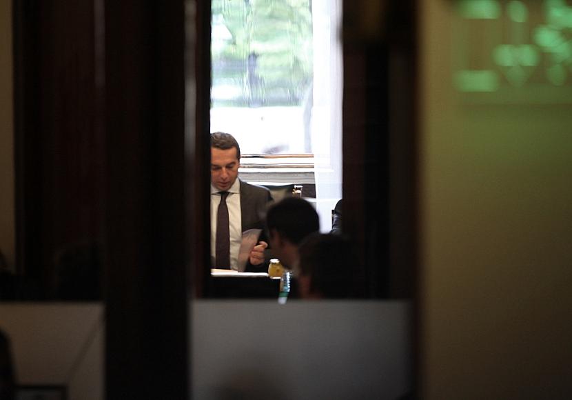 Christian Kern stolz auf Österreicher bei der Deutschen Bahn