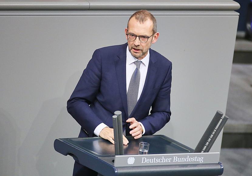Röwekamp will Entscheidung über Wehrpflicht spätestens Mitte 2027