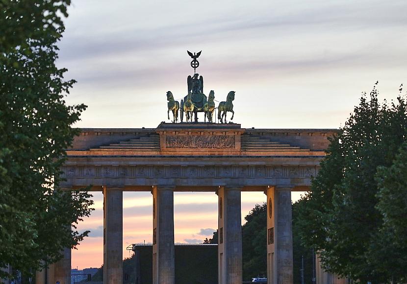 Sympathie-Studie zeigt anhaltende Ost-West-Spaltung Deutschlands