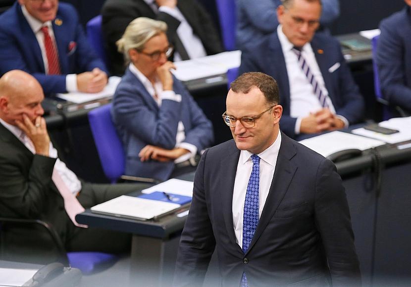 AfD zieht auch bei Infratest mit Union gleich