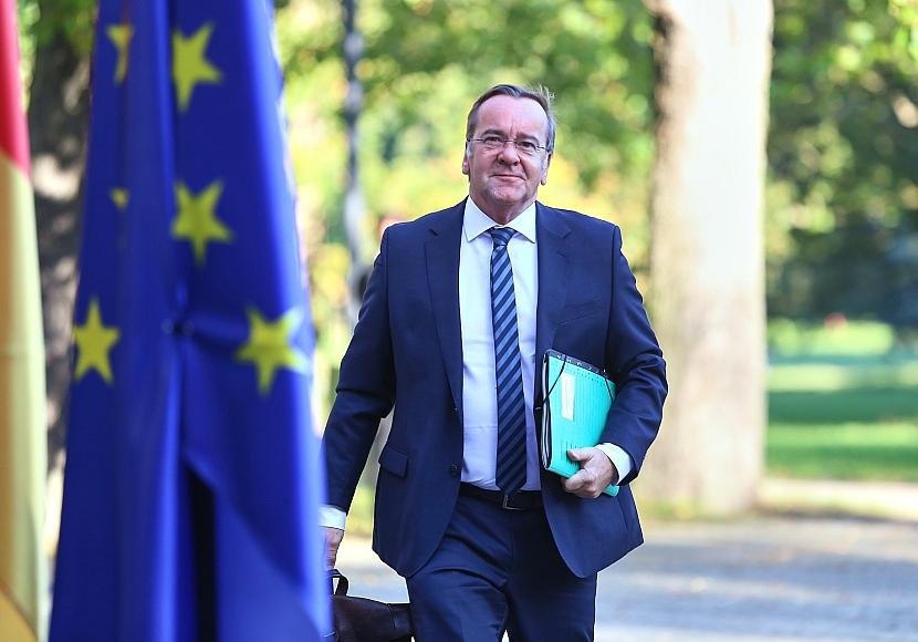 Pistorius will mehr Staatseinfluss in der Rüstungsindustrie