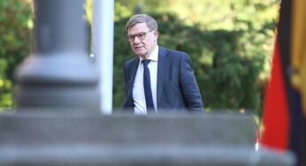 Wadephul plädiert für sofortige Wehrpflicht