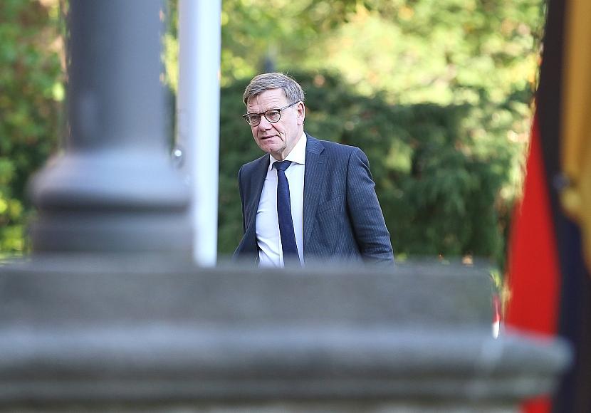 Wadephul plädiert für sofortige Wehrpflicht