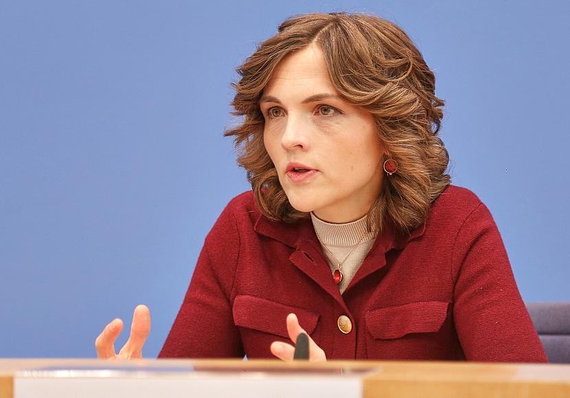 Ostbeauftragte will mehr Einsatz für strukturschwache Regionen