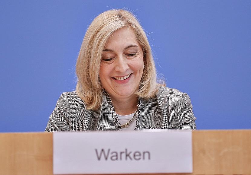 Warken spart im Gesundheitswesen zwei Milliarden Euro ein