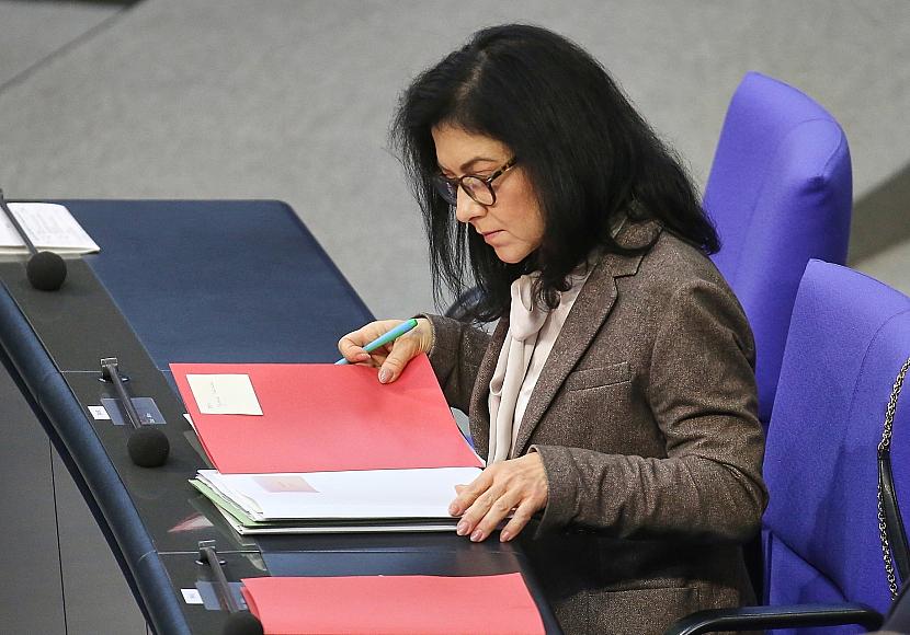 Beschwerde gegen Reiches Graskraftwerkspläne in Brüssel eingereicht