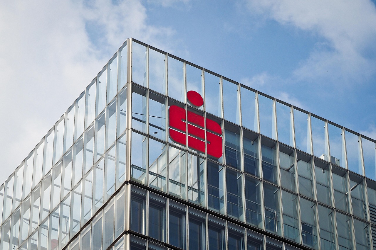 Revolution bei der Sparkasse: Neue Kooperation kommt Millionen von Kunden zugute