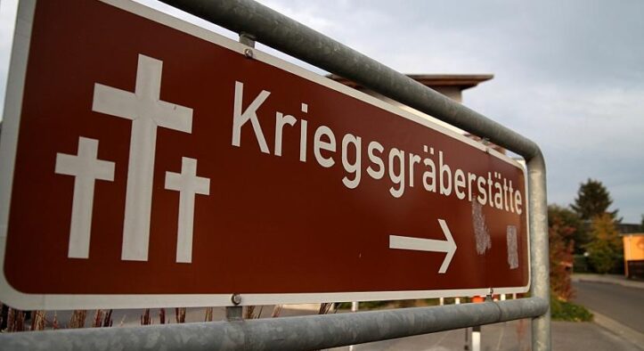Präsident des Volksbundes sieht Kriegsgräberstätten verfallen