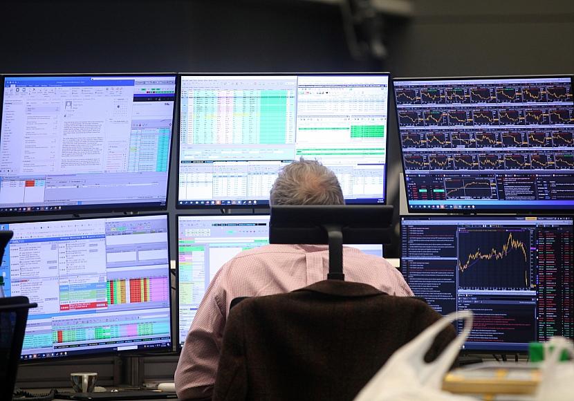 Dax arbeitet sich nach Inflationsdaten ins Plus