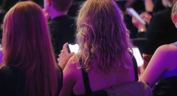 Böhmermann für „harte Regulierung“ sozialer Medien und AfD-Verbot