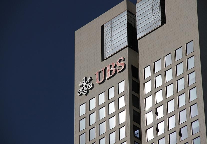 UBS gibt Pensionsverpflichtungen in Deutschland ab