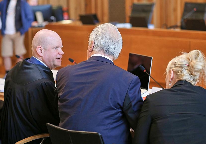 Thüringens Innenminister kritisiert gekipptes “Compact”-Verbot