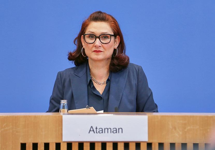 Ataman fordert besseren Schutz gegen sexuelle Belästigung im Alltag