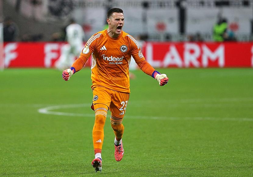 Champions League: Frankfurt trotzt Neapel torloses Remis ab