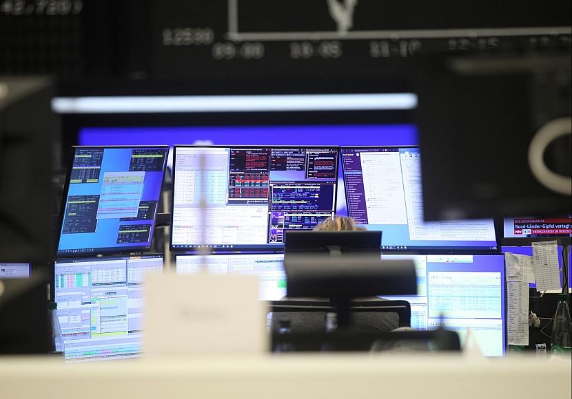 Dax startet im Minus – Leitindex vor Bewährungsprobe