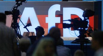 Juli Zeh hält „Brandmauer“ für gescheitert