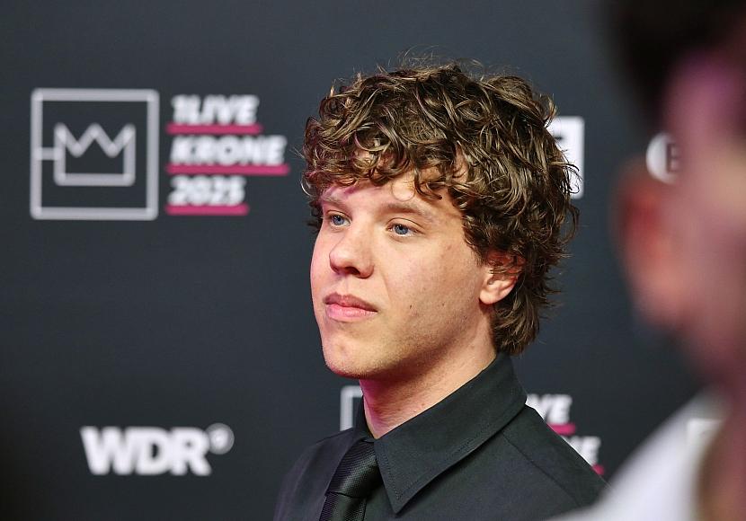 Zartmann bekommt “Krone” als bester Künstler und für besten Song