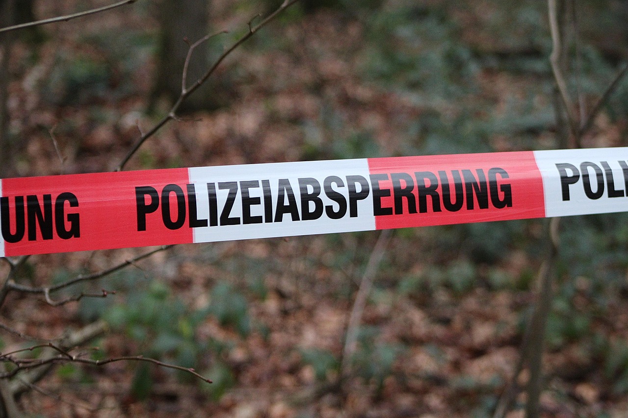 Mitten in Deutschland: Schüsse auf Spielplatz