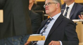 Hessens Ministerpräsident für höhere Wochenarbeitszeit