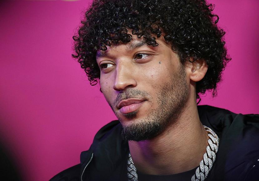 Taylor Swift hält Spitze der Single-Charts – Jazeek auf Platz zwei