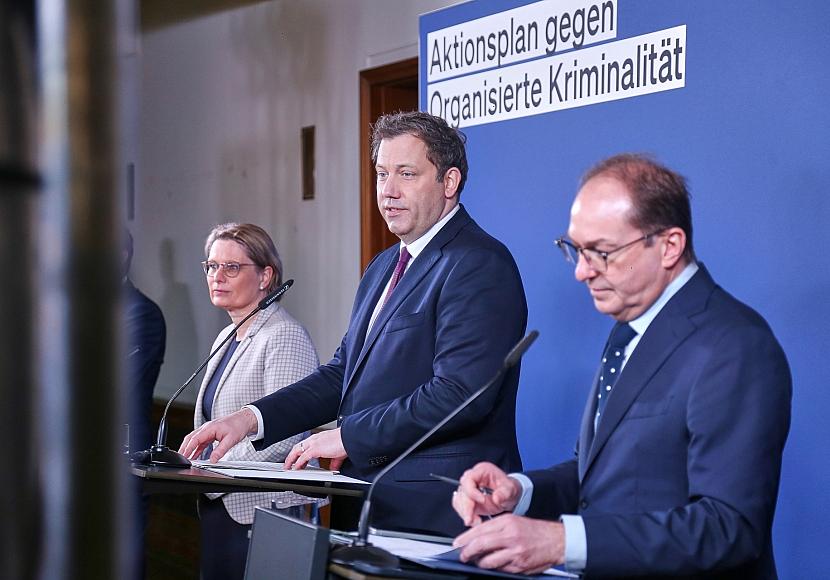 Grüne begrüßen Regierungspläne zur organisierten Kriminalität