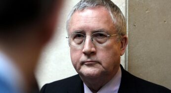 Güllner gibt Forsa-Geschäftsführung ab