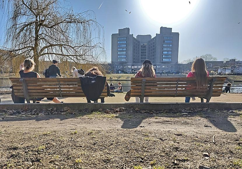 Wetterdienst: März war außergewöhnlich sonnig und niederschlagsarm