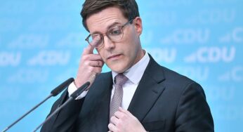 Hagel bietet nach Wahlniederlage Rücktritt an – Vorstand lehnt ab