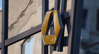 Bericht: Commerzbank priorisiert Angestellte bei Übernahmeprüfung