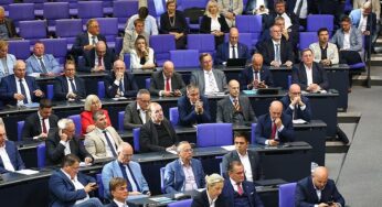 Union und SPD sehen sich in Umgang mit AfD im Bundestag bestätigt