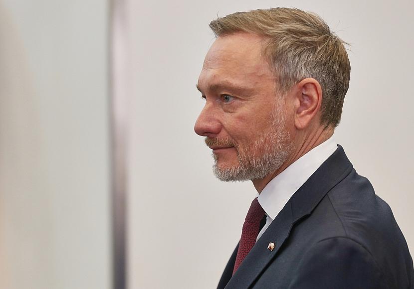 Lindner wirbt für erneuten Tankrabatt