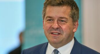 Schulze fordert Merz zu schneller Spritpreis-Entlastung auf